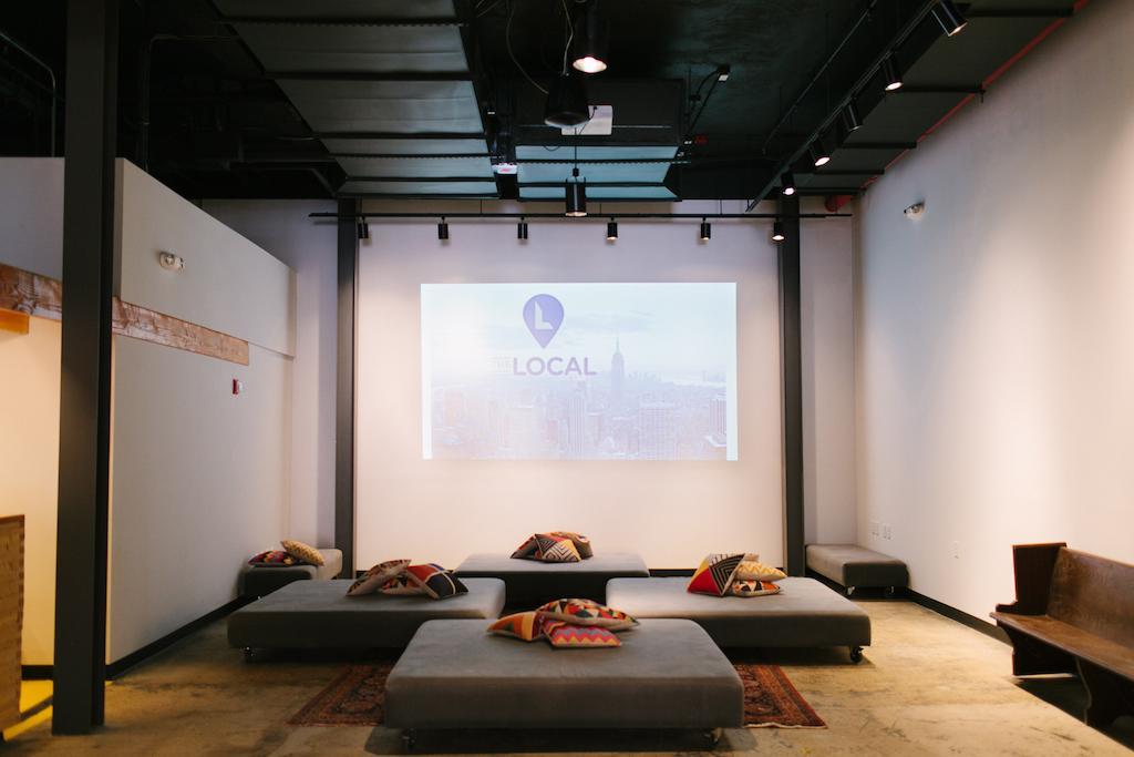 The Local Ny Hostel New York Bagian luar foto